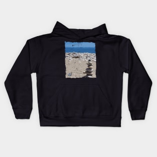 Lispe Beach with Cairn Kids Hoodie